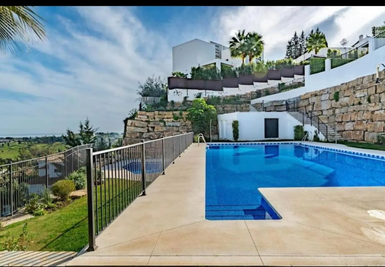 דירה Benahavis, Urb El Paraiso ספרד